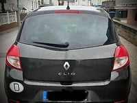 Gebraucht Renault Clio II Dynamique 101 PS (74 kW) 2009 Schwarz Limousine