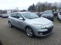Gebraucht Renault Mégane GrandTour Expression 110 PS (80 kW) 2013 Grau Kombi