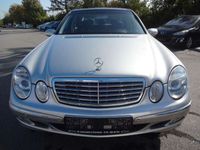 gebraucht Mercedes E240 AVANTGARDE/Automatik G/Navi/Xenon/Tüv-Neu