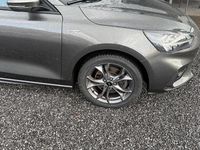 Gebraucht Ford Focus ST-Line 125 PS (91 kW) 2021 Grau Kombi