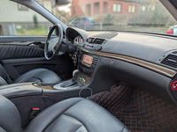 Gebraucht Mercedes E200 Avantgarde 163 PS (119 kW) 2004 Silber Limousine