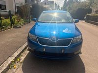 Gebraucht Skoda Rapid Active 110 PS (80 kW) 2018 Blau Kleinwagen
