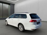 Gebraucht VW Golf VII 150 PS (110 kW) 2015 Weiss / pure white Kombi