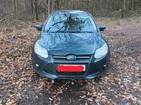Usado Ford Focus 116 HP (85 kW) 2012 Cinzento Carrinha