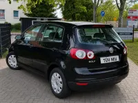 Gebraucht VW Golf Plus Cross 75 PS (55 kW) 2005 Schwarz Van / Kleinbus