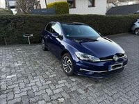 Second-hand VW Golf VII Highline 150 CP (110 kW) 2019 Albastru Berlinǎ