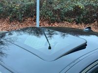 Gebraucht BMW 325 Exclusive 286 PS (210 kW) 2011 Schwarz Limousine