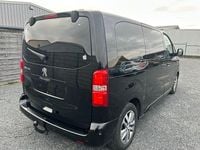 Gebraucht Peugeot Traveller 179 PS (131 kW) 2022 Schwarz Van / Kleinbus