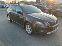 Gebraucht Skoda Octavia Scout 4x4 184 PS (135 kW) 2019 Schwarz Kombi