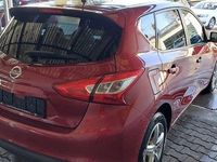 Gebraucht Nissan Pulsar Tekna 190 PS (139 kW) 2016 Rot Limousine