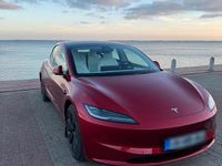 Gebraucht Tesla Model 3 Long Range AWD 323 kW (440 PS) 2024 Rot Limousine