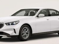 Neu BMW 520 Sport Line 197 PS (144 kW) 2026 Alpinweiß uni Limousine