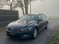 Gebraucht VW Passat Trendline 150 PS (110 kW) 2019 Grau Kombi