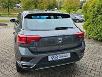Gebraucht VW T-Roc 116 PS (85 kW) 2019 Grau SUV