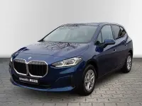 Gebraucht BMW 218 Active Tourer Sport Line 150 PS (110 kW) 2022 Phytonicblau metallic Van / Kleinbus