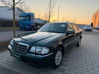 Gebraucht Mercedes C240 Elegance 170 PS (125 kW) 1998 Grün Limousine