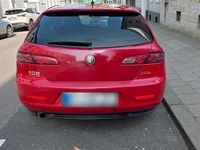Gebraucht Alfa Romeo 159 170 PS (125 kW) 2012 Rot Kombi