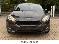 Gebraucht Ford Focus Business Edition 101 PS (74 kW) 2017 Grau Limousine