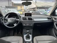 Gebraucht Audi Q3 Ambiente 150 PS (110 kW) 2015 Silber SUV