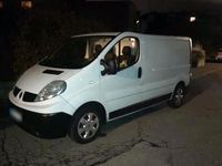 Gebraucht Renault Trafic 90 PS (66 kW) 2014 Weiß Van / Kleinbus