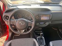 Gebraucht Toyota Yaris Hybrid Team 101 PS (74 kW) 2020 Super red v Kleinwagen