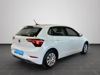 Gebraucht VW Polo Life 80 PS (58 kW) 2022 Pure white Kleinwagen
