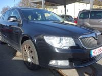 Gebraucht Skoda Superb Ambition 160 PS (117 kW) 2010 Schwarz Kombi