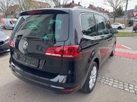 Gebraucht VW Sharan Highline 184 PS (135 kW) 2016 Deep black perleffekt Van / Kleinbus