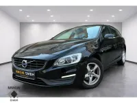 Gebraucht Volvo V60 Kinetic 150 PS (110 kW) 2015 Schwarz Kombi