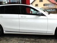 Gebraucht Mercedes C220 Avantgarde 194 PS (142 kW) 2018 Polarweiss  unilack Kombi