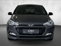 Gebraucht Hyundai i20 Edition 90 PS (66 kW) 2017 Grau Limousine