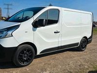 Gebraucht Renault Trafic 95 PS (69 kW) 2018 Weiß Van / Kleinbus