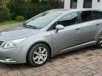Gebraucht Toyota Avensis Executive 150 PS (110 kW) 2011 Silber Kombi