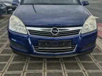 Usata Opel Astra 115 CV (84 kW) 2007 Blu Utilitaria