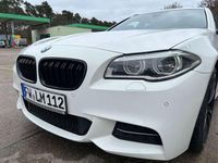 Gebraucht BMW M550 381 PS (280 kW) 2014 Alpinweiss 3 Limousine