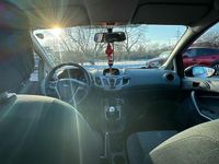 Gebraucht Ford Fiesta 82 PS (60 kW) 2009 Grau Kleinwagen