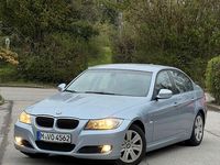 Second-hand BMW 320 170 CP (125 kW) 2009 Albastru Berlinǎ