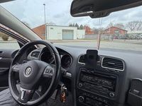 Gebraucht VW Golf VII Match 105 PS (77 kW) 2012 Braun Kombi