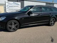 Gebraucht Mercedes E250 204 PS (150 kW) 2012 Obsidianschwarz  metalliclack Kombi
