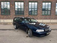 Gebraucht Volvo V70 140 PS (102 kW) 1998 Blau Kombi