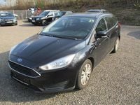 Gebraucht Ford Focus Trend 125 PS (91 kW) 2015 Schwarz Kombi