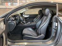 Gebraucht Mercedes E220 Night 194 PS (142 kW) 2019 Grau Coupé