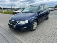 Second-hand VW Passat Comfortline 122 CP (89 kW) 2010 Albastru Break