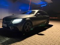 Gebraucht Mercedes C180 AMG 122 PS (89 kW) 2019 Andere farben Kombi