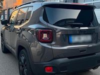 Gebraucht Jeep Renegade 150 PS (110 kW) 2019 Grau SUV