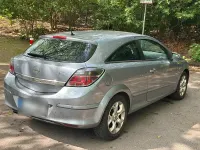 Używany Opel Astra 116 KM (85 kW) 2006 Szary Sedan/Limuzyna