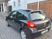 Gebraucht Renault Clio II Dynamique 75 PS (55 kW) 2007 Schwarz Limousine