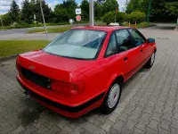Używany Audi 80 Design 115 KM (84 kW) 1991 Czerwony Sedan/Limuzyna
