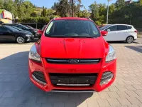 Gebraucht Ford Kuga Trend 150 PS (110 kW) 2016 Rot SUV