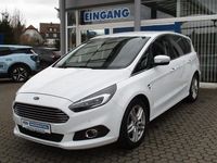 Gebraucht Ford S-MAX Titanium 165 PS (121 kW) 2019 Weiß Van / Kleinbus